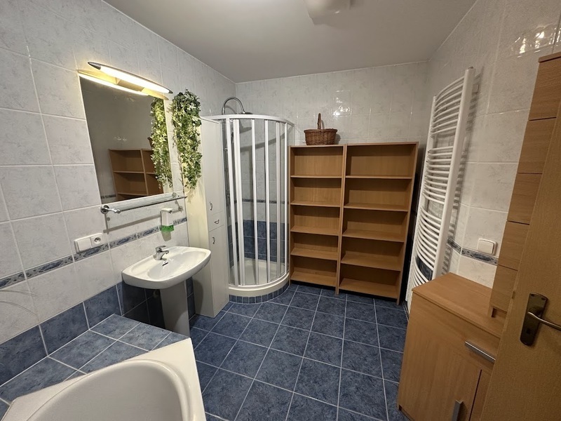 Světlý byt 3+kk, 79 m² s vlastním zastřešeným parkovacím stáním na skvělé adrese ve Zlíně