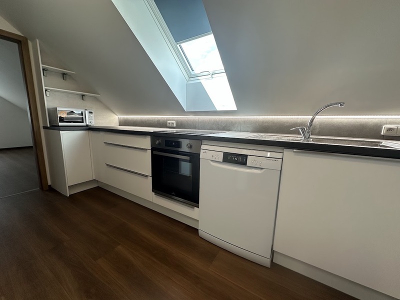 Nový byt 2+1, 60 m², parkování u domu, klidná lokalita Zlín – Příluky