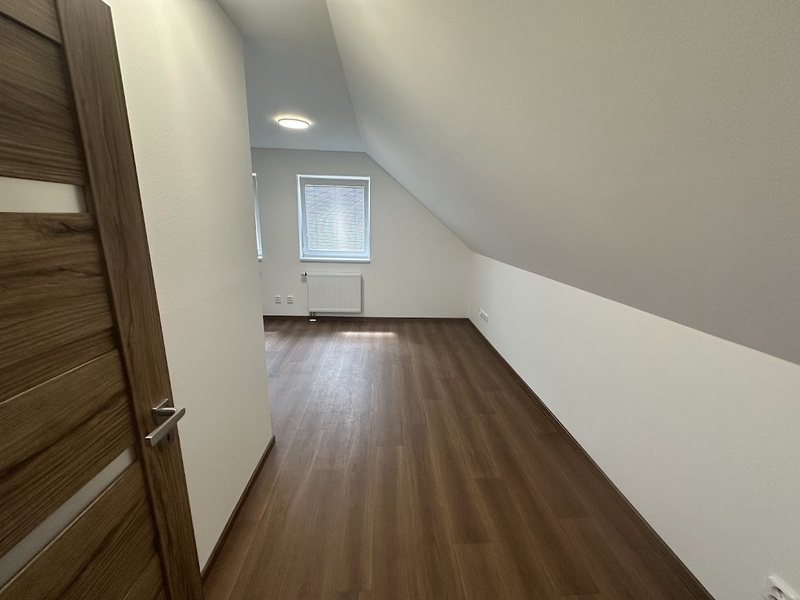 Nový byt 2+1, 60 m², parkování u domu, klidná lokalita Zlín – Příluky