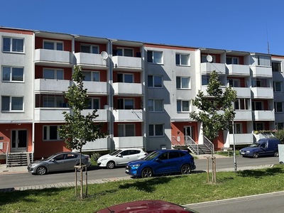 Pronájem prostorného bytu 2+1 s balkonem, Otrokovice – ul. Kpt. Nálepky