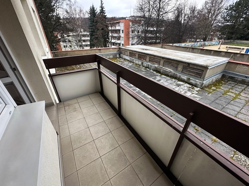 Prostorný byt 4+1 se dvěma balkony, Zlín, Jižní Svahy – Družstevní ulice