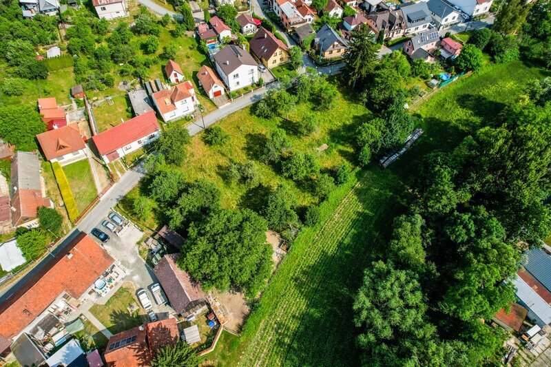 Stavební pozemek 2 790 m² | Valašské Klobouky | Výjimečný prostor pro rodinnou vilu i investici
