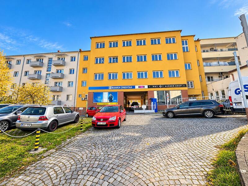 Pronájem kanceláře v centru města na třídě Tomáše Bati ve Zlíně